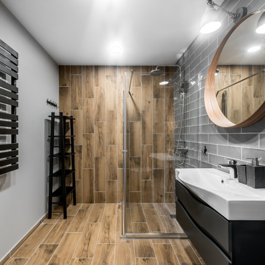 Shower enclosure KRISTINA. Collection: Acrobat. Interior: Dovilės interjeras. Photographer: Benas...