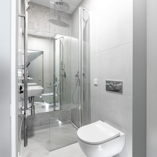 Shower enclosure GRETA PLUS. Collection: Acrobat. Interior: Dovilės interjeras. Photographer: Ben...