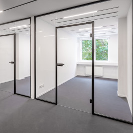 Lightweight framed glass partitions